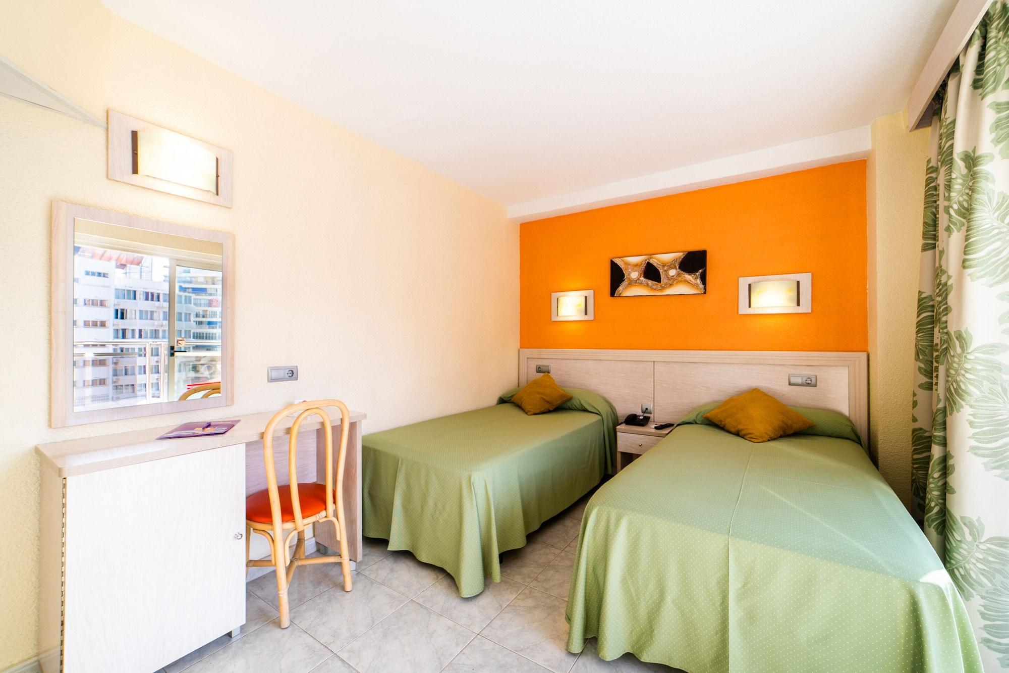 Hotel Servigroup Calypso Benidorm Exteriör bild