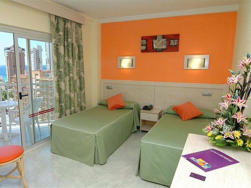 Hotel Servigroup Calypso Benidorm Exteriör bild